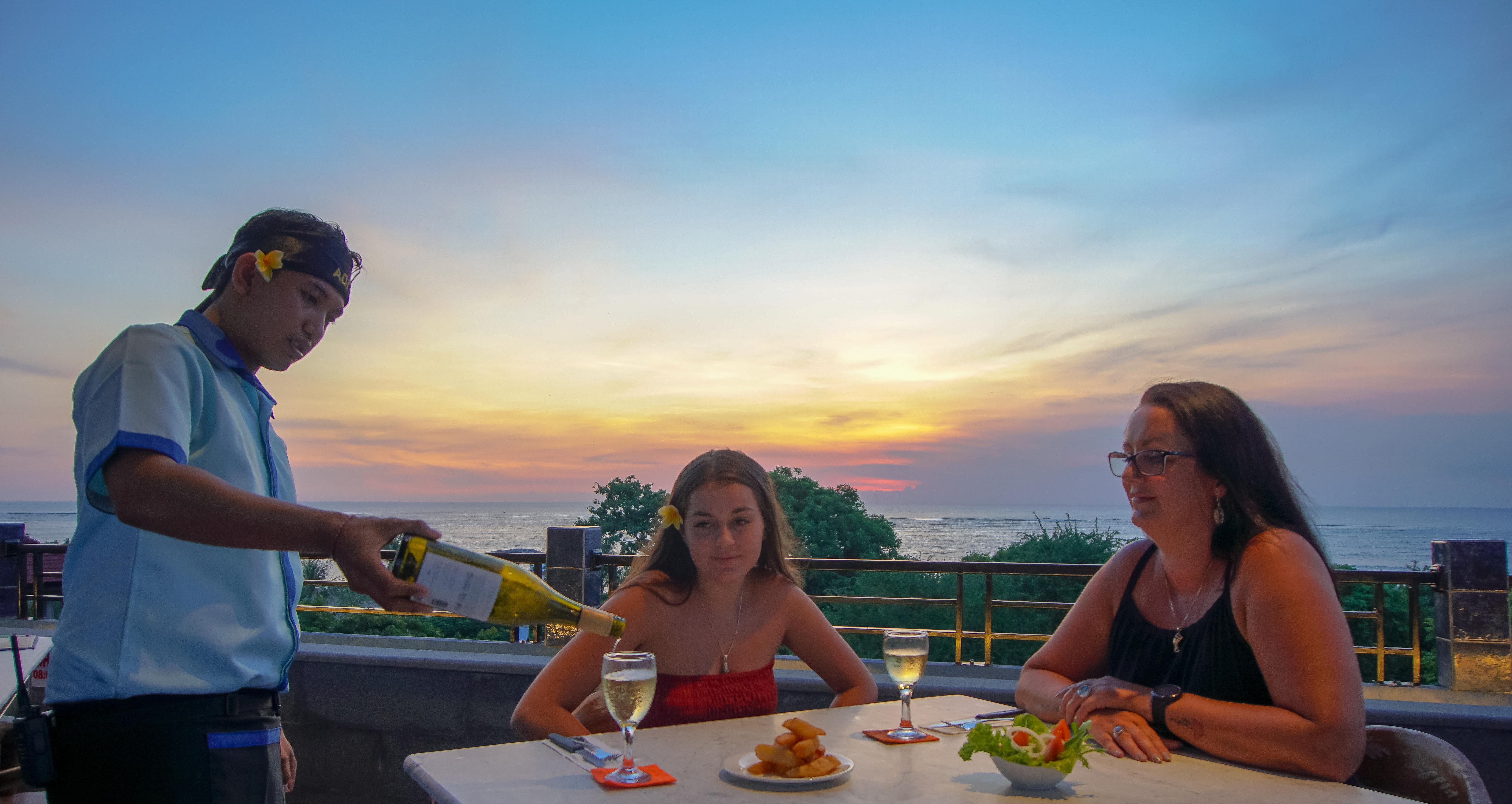 Sulis Beach Hotel & Spa Kuta Lombok Eksteriør bilde