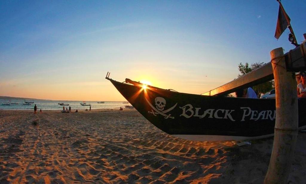 Sulis Beach Hotel & Spa Kuta Lombok Eksteriør bilde